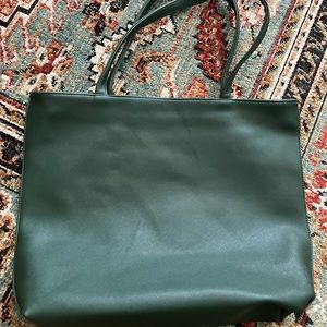 Green tote bag